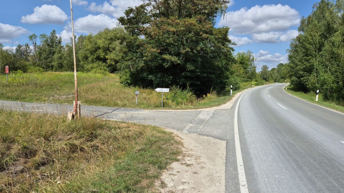 Ausgeschilderte Zufahrt zum Vereinsgelände des SGV Langelsheim